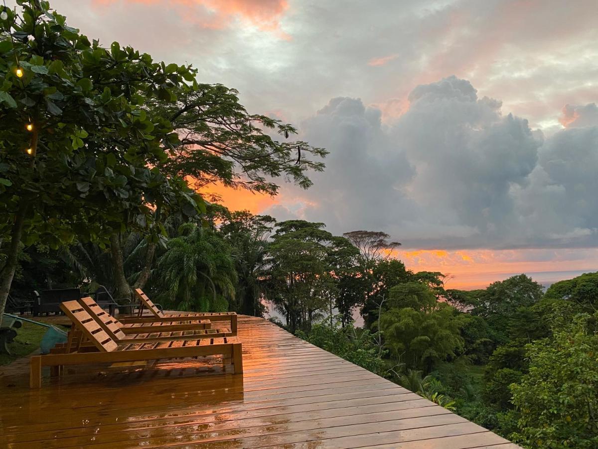 Pacific Edge Eco Lodge Dominical Εξωτερικό φωτογραφία